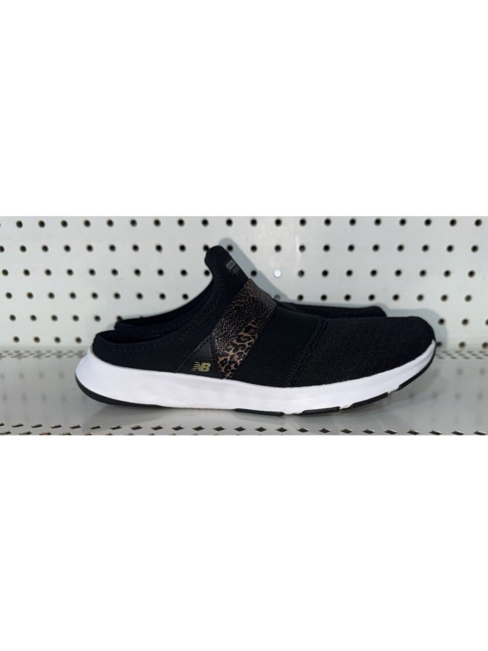 New Balance DynaSoft Nergize Mule v3 Womens Athletic Slip On Shoes Size 7.5